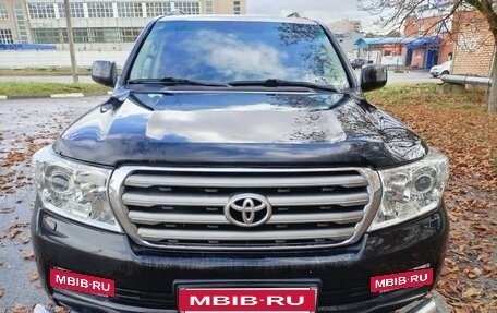 Toyota Land Cruiser 200, 2010 год, 3 200 000 рублей, 3 фотография
