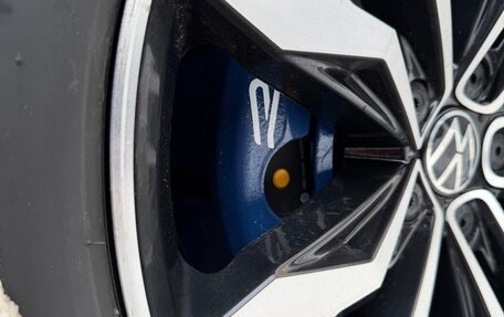 Volkswagen Tiguan II, 2021 год, 3 500 000 рублей, 16 фотография