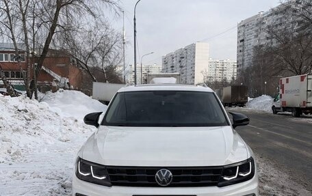 Volkswagen Tiguan II, 2021 год, 3 500 000 рублей, 21 фотография