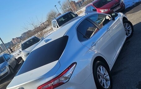 Toyota Camry, 2019 год, 2 000 000 рублей, 6 фотография