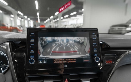 Toyota Camry, 2021 год, 3 590 000 рублей, 18 фотография