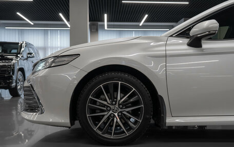 Toyota Camry, 2021 год, 3 590 000 рублей, 24 фотография