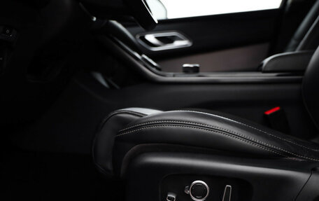 Land Rover Range Rover Velar I, 2019 год, 5 500 000 рублей, 24 фотография