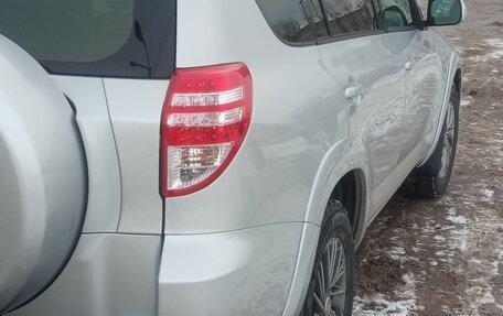 Toyota RAV4, 2012 год, 1 610 000 рублей, 4 фотография