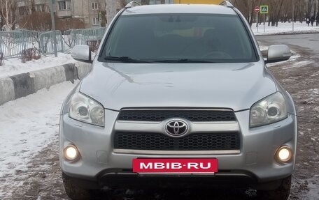 Toyota RAV4, 2012 год, 1 610 000 рублей, 6 фотография
