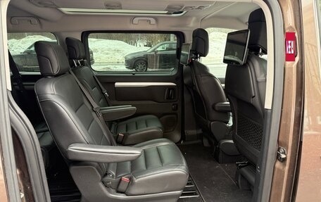 Peugeot Traveller I, 2017 год, 3 000 000 рублей, 7 фотография