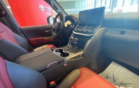 Toyota Land Cruiser, 2022 год, 12 300 000 рублей, 8 фотография