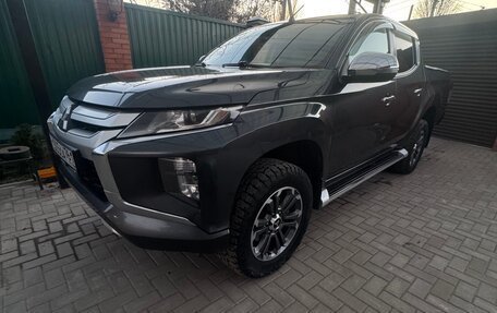 Mitsubishi L200 IV рестайлинг, 2020 год, 3 250 000 рублей, 7 фотография