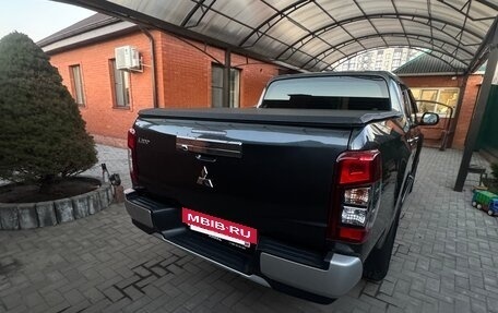 Mitsubishi L200 IV рестайлинг, 2020 год, 3 250 000 рублей, 5 фотография