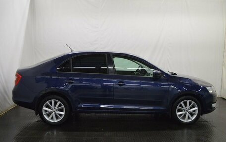 Skoda Rapid I, 2015 год, 780 045 рублей, 4 фотография