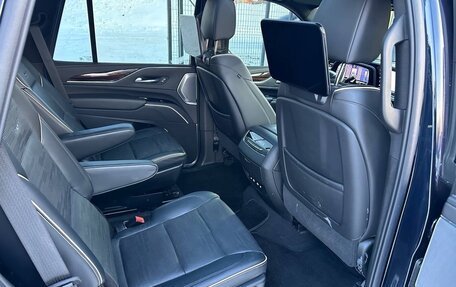 Cadillac Escalade V, 2021 год, 9 500 000 рублей, 23 фотография