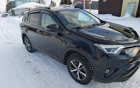 Toyota RAV4, 2018 год, 2 500 000 рублей, 2 фотография