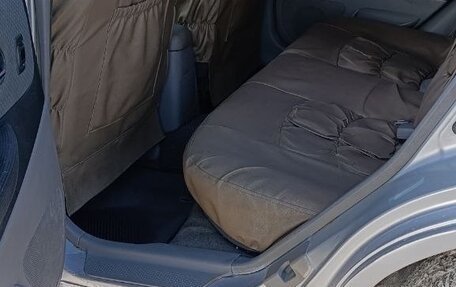 Mazda Familia, 2001 год, 330 000 рублей, 11 фотография