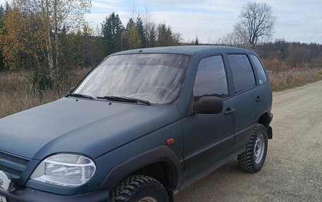 Chevrolet Niva I рестайлинг, 2004 год, 340 000 рублей, 4 фотография