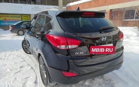 Hyundai ix35 I рестайлинг, 2015 год, 1 800 000 рублей, 11 фотография