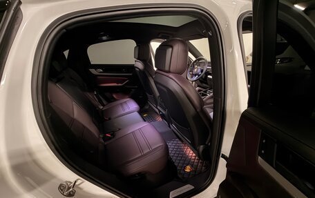 Porsche Cayenne III, 2024 год, 15 700 000 рублей, 7 фотография