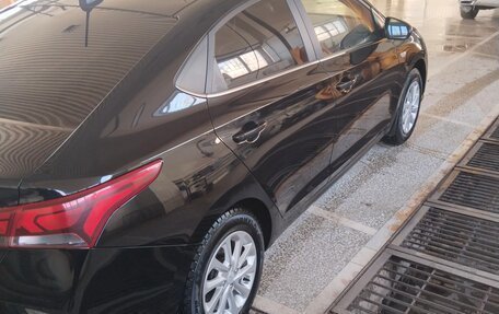 Hyundai Solaris II рестайлинг, 2021 год, 1 790 000 рублей, 19 фотография