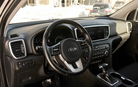 KIA Sportage IV рестайлинг, 2020 год, 2 741 000 рублей, 5 фотография