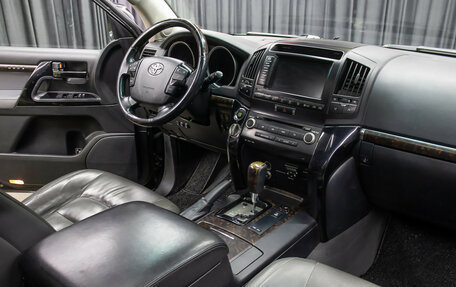 Toyota Land Cruiser 200, 2009 год, 2 898 000 рублей, 11 фотография