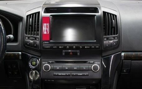 Toyota Land Cruiser 200, 2009 год, 2 898 000 рублей, 16 фотография