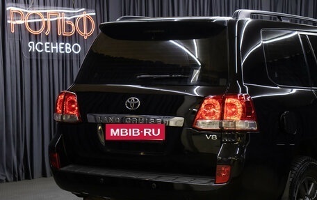 Toyota Land Cruiser 200, 2009 год, 2 898 000 рублей, 25 фотография