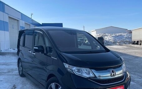 Honda Stepwgn IV, 2016 год, 1 950 000 рублей, 1 фотография