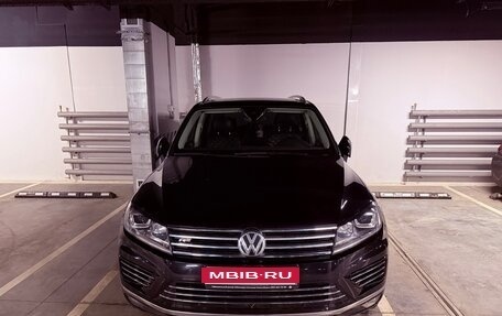 Volkswagen Touareg III, 2017 год, 3 600 000 рублей, 1 фотография
