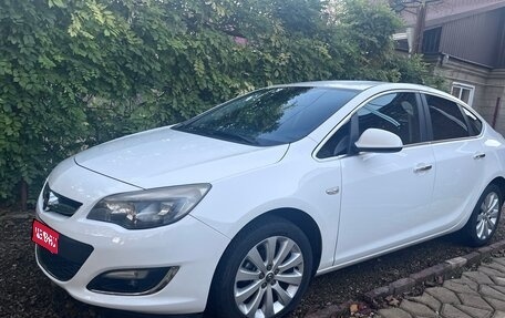 Opel Astra J, 2013 год, 1 100 000 рублей, 1 фотография