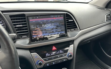 Hyundai Elantra VI рестайлинг, 2016 год, 1 490 000 рублей, 9 фотография