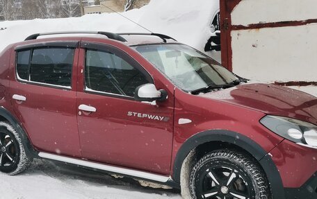 Renault Sandero I, 2012 год, 550 000 рублей, 2 фотография