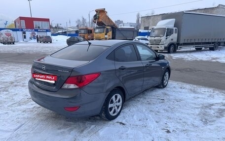 Hyundai Solaris II рестайлинг, 2013 год, 630 000 рублей, 5 фотография