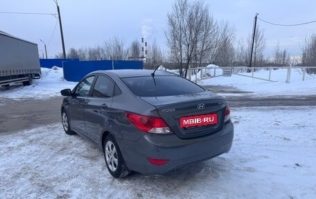 Hyundai Solaris II рестайлинг, 2013 год, 630 000 рублей, 4 фотография