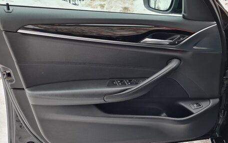 BMW 5 серия, 2019 год, 2 250 000 рублей, 11 фотография