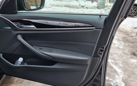 BMW 5 серия, 2019 год, 2 250 000 рублей, 12 фотография