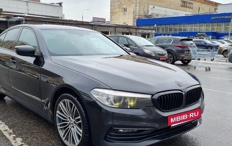 BMW 5 серия, 2019 год, 2 250 000 рублей, 2 фотография