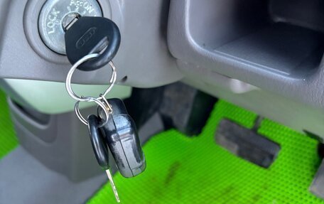 Nissan Cube II, 2002 год, 265 000 рублей, 15 фотография