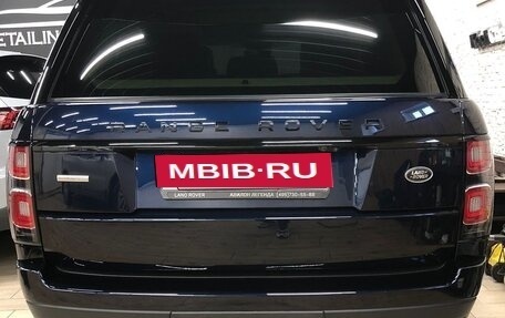 Land Rover Range Rover IV рестайлинг, 2021 год, 9 900 000 рублей, 3 фотография