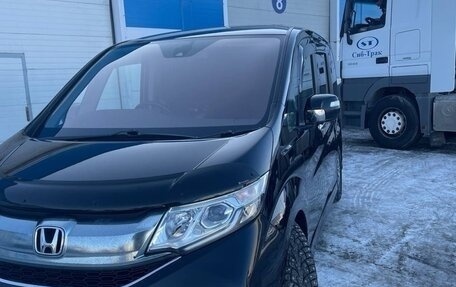 Honda Stepwgn IV, 2016 год, 1 950 000 рублей, 5 фотография