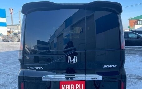 Honda Stepwgn IV, 2016 год, 1 950 000 рублей, 8 фотография