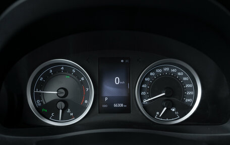 Toyota Corolla, 2017 год, 1 945 000 рублей, 11 фотография