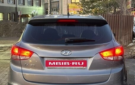 Hyundai ix35 I рестайлинг, 2015 год, 1 555 000 рублей, 4 фотография
