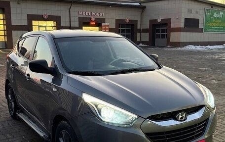 Hyundai ix35 I рестайлинг, 2015 год, 1 555 000 рублей, 2 фотография