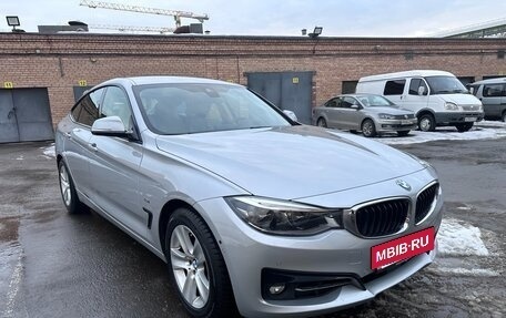 BMW 3 серия, 2018 год, 3 500 000 рублей, 3 фотография