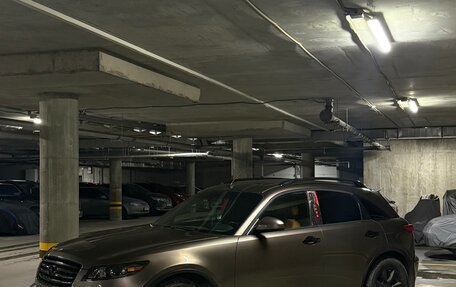 Infiniti FX I, 2005 год, 650 000 рублей, 10 фотография