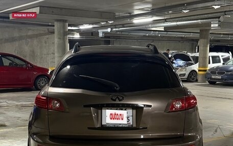 Infiniti FX I, 2005 год, 650 000 рублей, 11 фотография