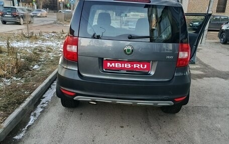Skoda Yeti I рестайлинг, 2013 год, 900 000 рублей, 2 фотография