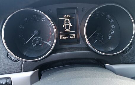 Skoda Yeti I рестайлинг, 2013 год, 900 000 рублей, 12 фотография