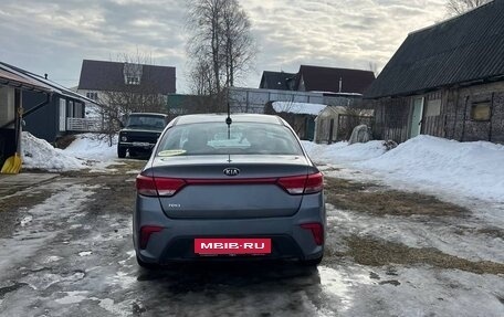 KIA Rio IV, 2017 год, 960 000 рублей, 2 фотография