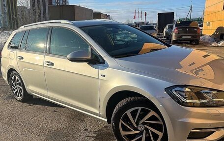 Volkswagen Golf VII, 2018 год, 1 750 000 рублей, 2 фотография