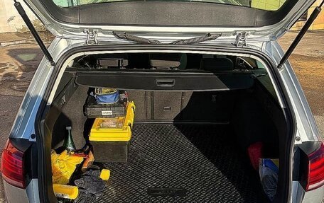 Volkswagen Golf VII, 2018 год, 1 750 000 рублей, 15 фотография